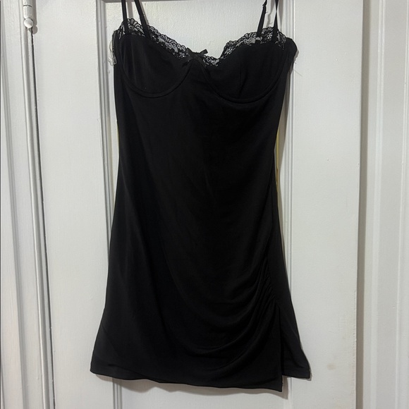 NWT Outcast Oscar Dress Black - Picture 2 of 6